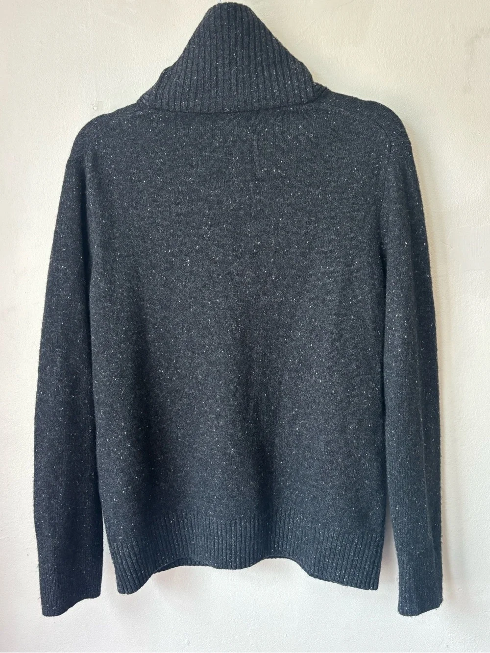 J. Crew Men’s Rugged Merino Donegal Shawl Collar Cardigan Gray size M charcoal